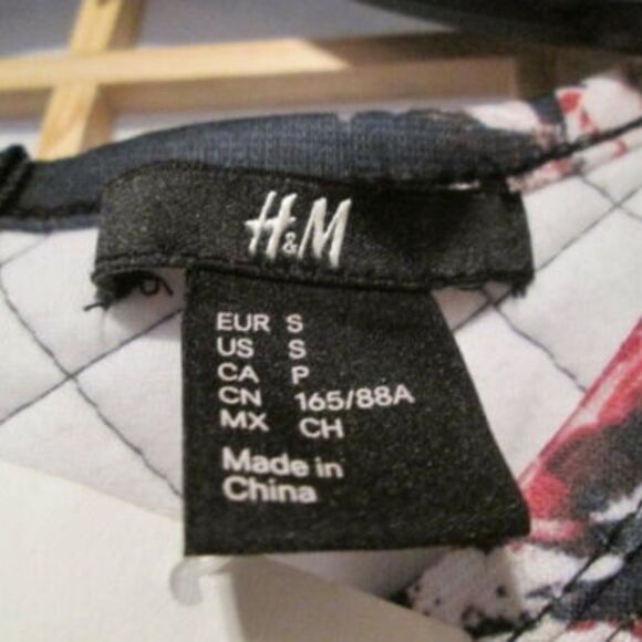 NWT H&M Floral Stretch Zip Closure Bodycon  Dress - Picture 5 of 7